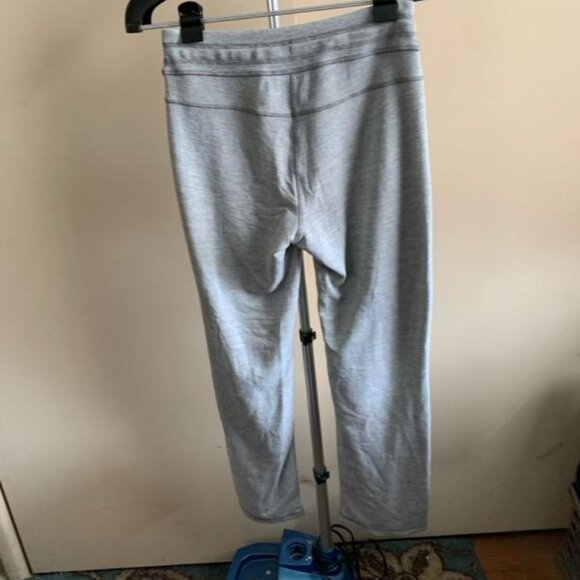 Athleta light grey  lounge sweatpants - Picture 4 of 6